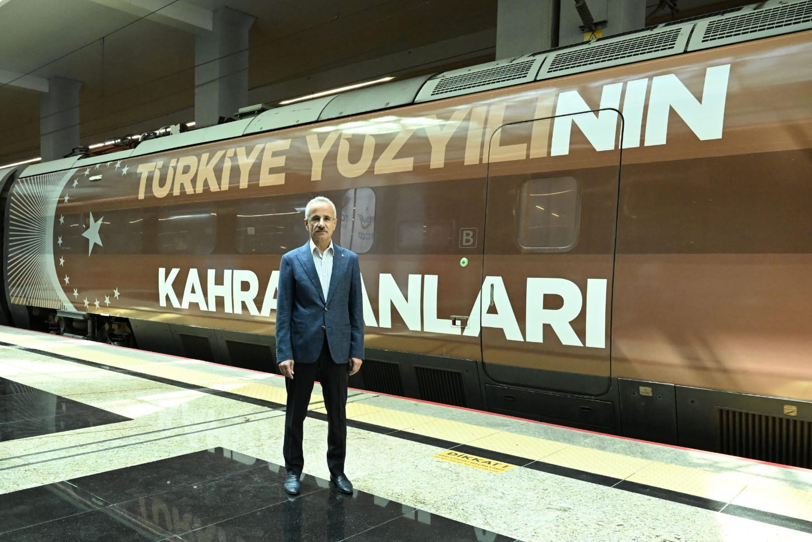 Demokrasi ve Milli Birlik Treni yola çıkıyor