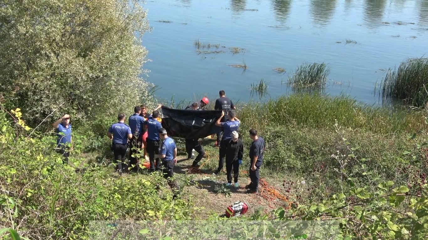 Kızılırmak Nehri'nde Kadın Cesedi Bulundu