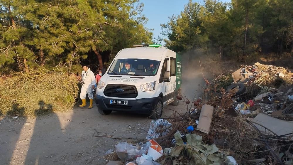 Elleri, ayakları bağlı cesedi çöplükte bulundu