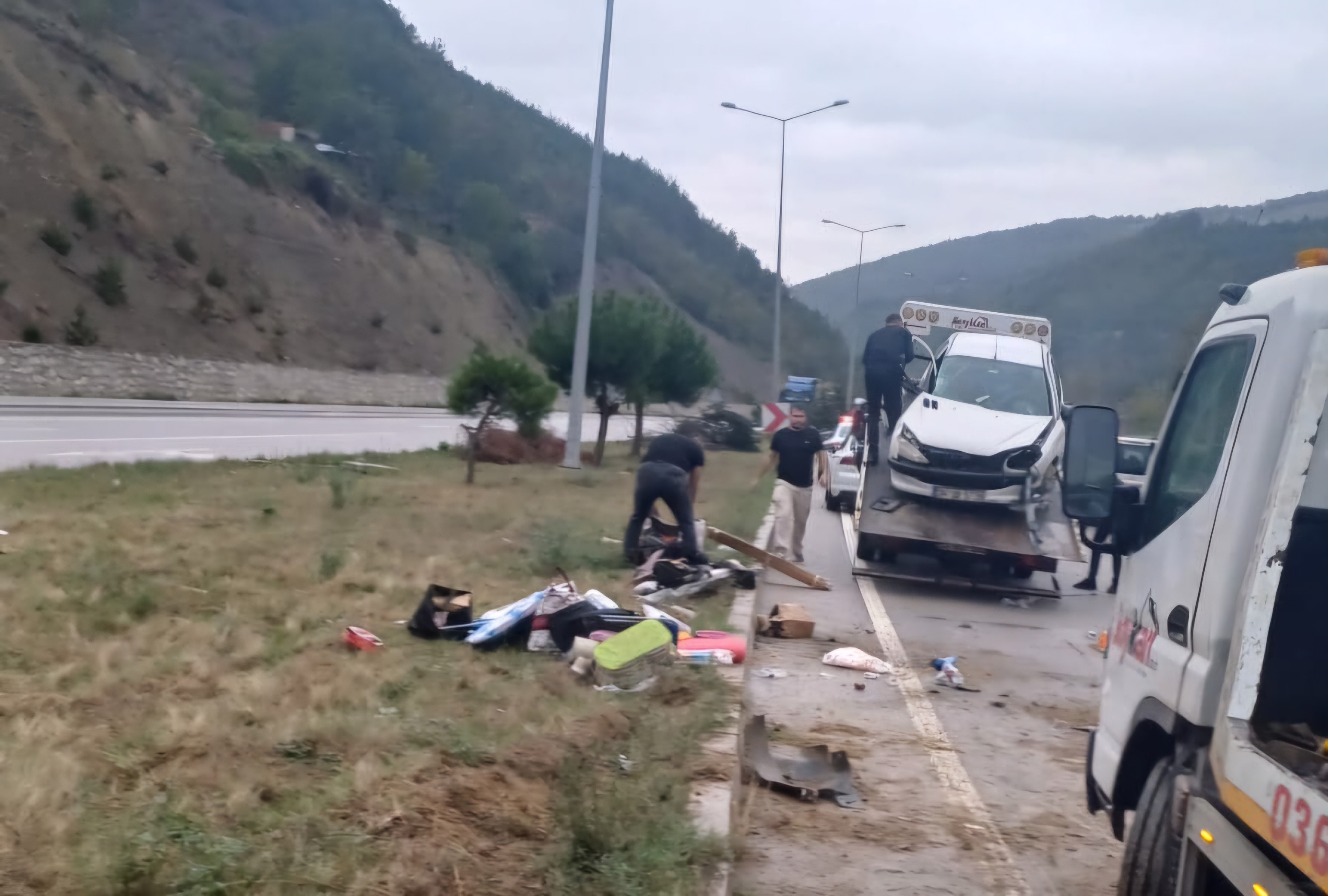 Samsun'da Zincirleme Trafik Kazasında 4 Kişi Yaralandı