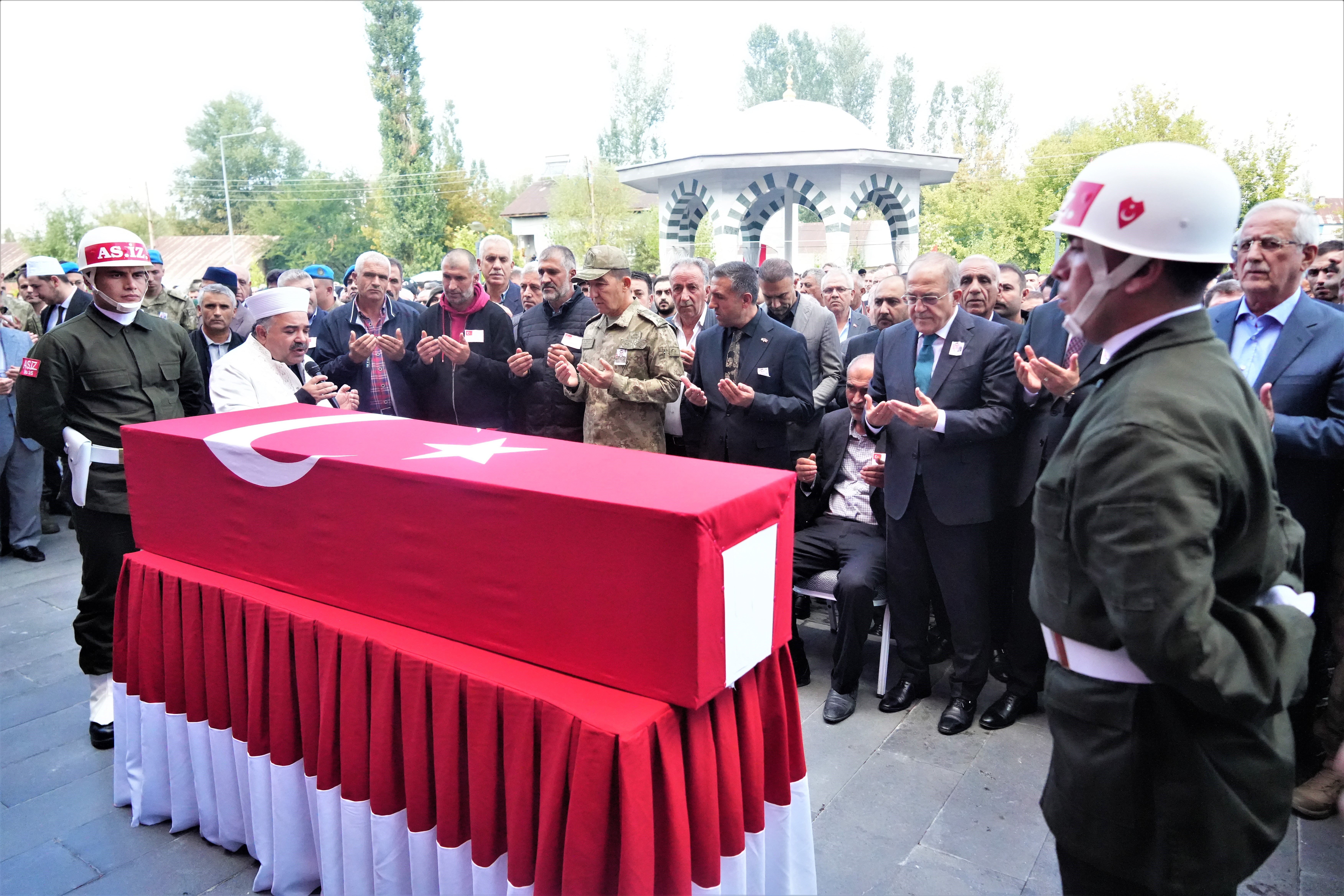 Şehit Abakay, son yolculuğuna uğurlandı