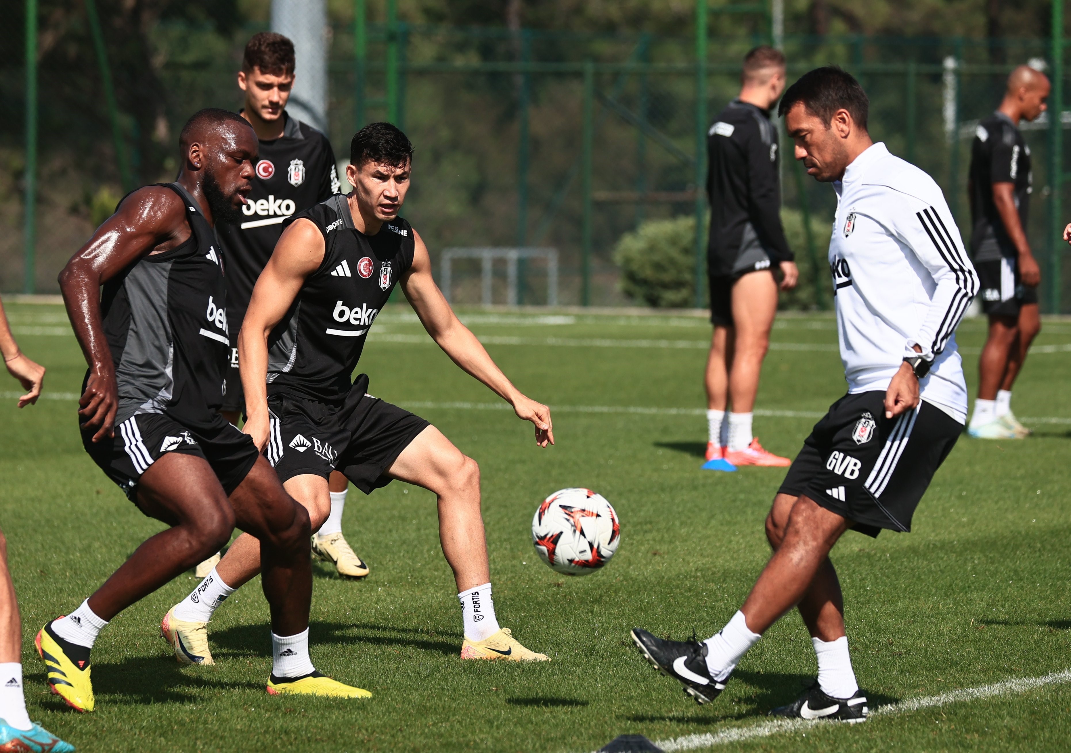 Beşiktaş, Kayseri'ye konuk, muhtemel 11'ler