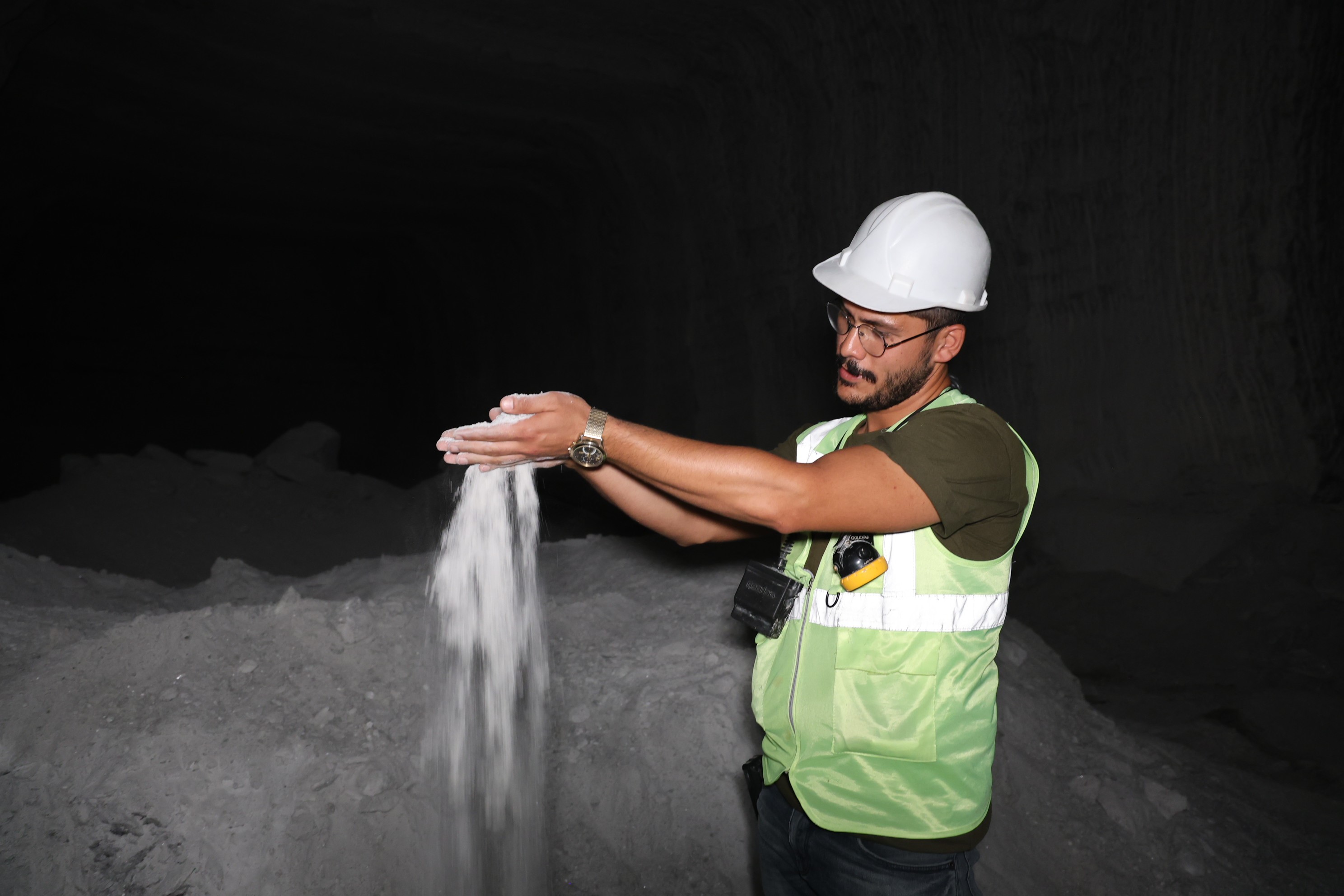 Asırlık madenden 500 ton çıkıyor