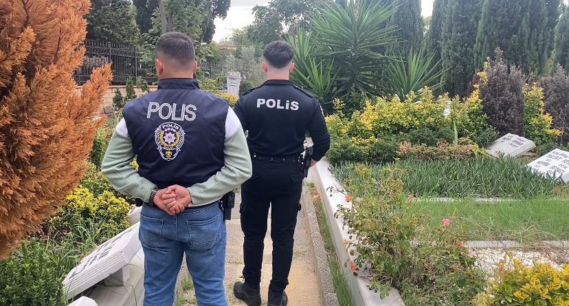 Cem Garipoğlu'nun mezarında polis nöbeti