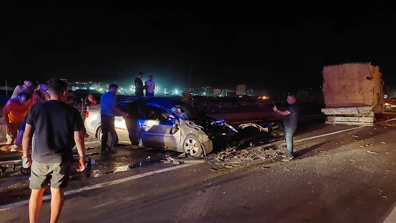 Türkiye'de trafik kazaları: 12 ölü, 4 yaralı